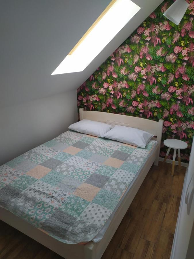 Sowi Kat Domki I Apartamenty Mikołajki Exterior photo